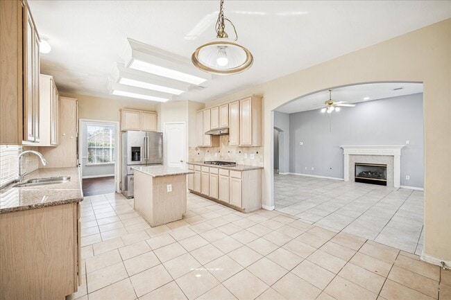 Building Photo - 17610 Forest Haven Trail