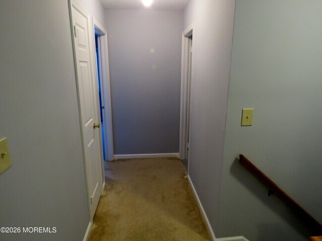 Building Photo - 273 Plum Dr