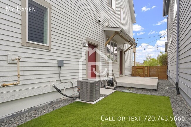 Building Photo - 1473 W 67th Ave