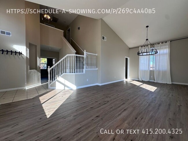 Building Photo - Charming Home in a Quiet Cul-de-Sac!