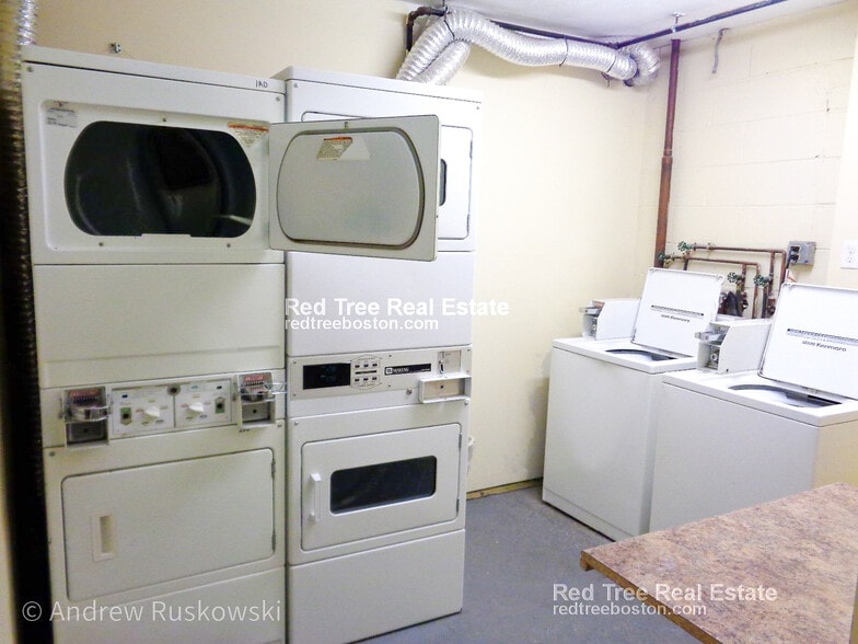 Building Photo - 393 W Broadway