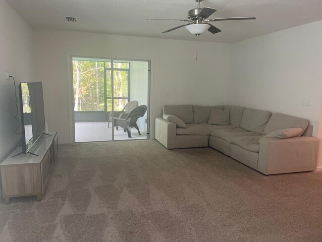 Building Photo - 9721 Tandem Ct