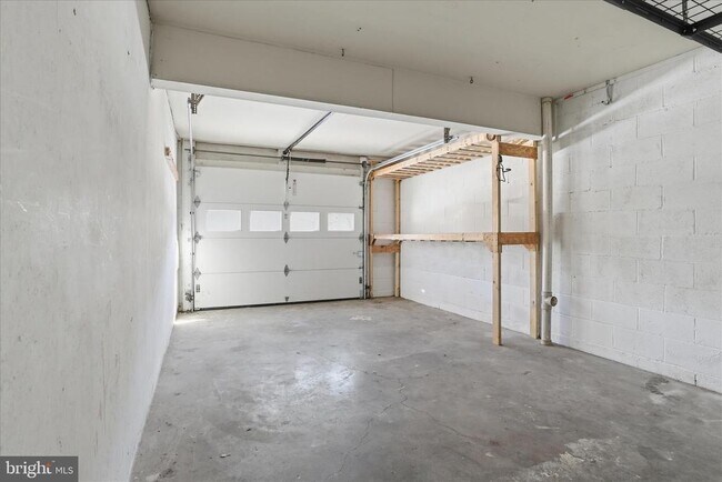 Building Photo - 2314 Sanford St