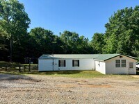 Building Photo - 754 Garrett Creek Loop