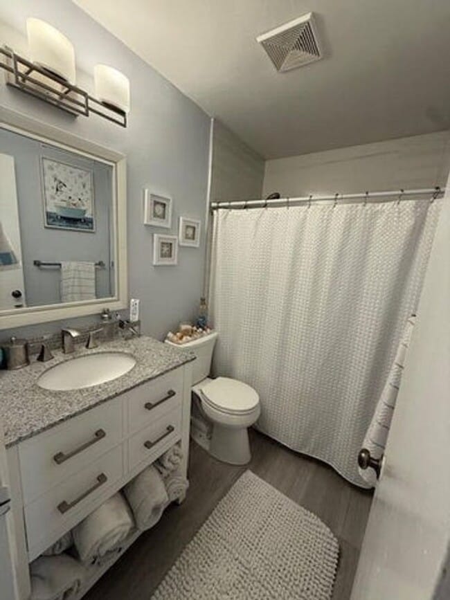 Building Photo - 131 Manchineel Ct