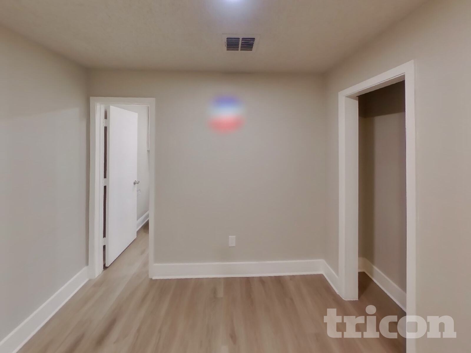 Building Photo - 3004 Double Oak Dr