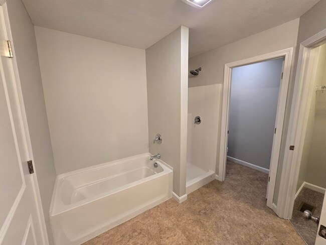 Building Photo - 1-3 Riesling Terrace