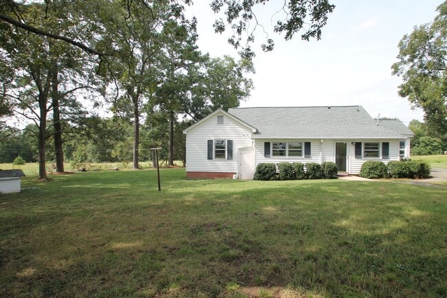 Building Photo - Exclusively offered by MUSE REALTY, LLC
