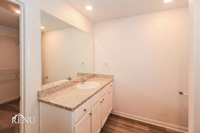 Building Photo - Coming Soon!