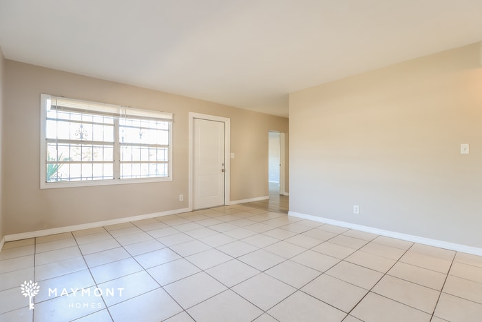 Building Photo - 625 58th St S