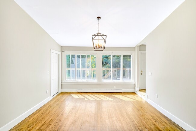 Building Photo - 133 Fiske St