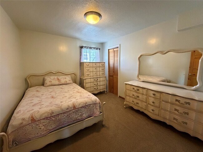 Building Photo - 91 Grand Ave