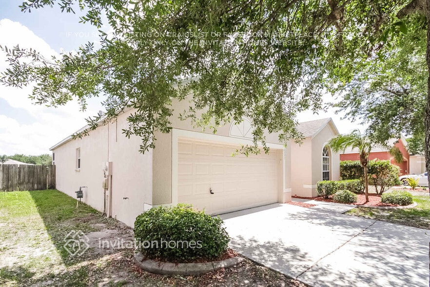 Building Photo - 6731 Monarch Park Dr