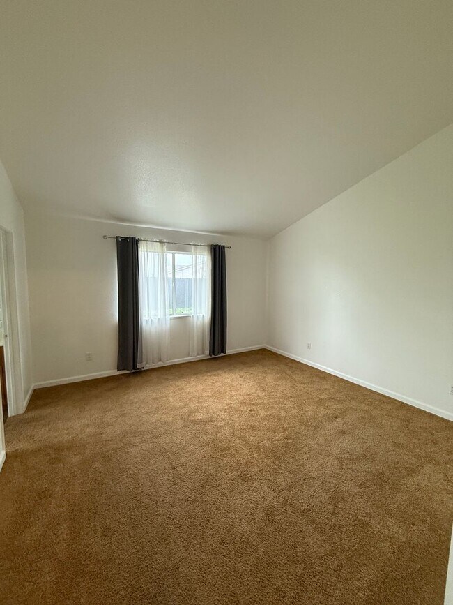 Building Photo - Travis School Distrcit