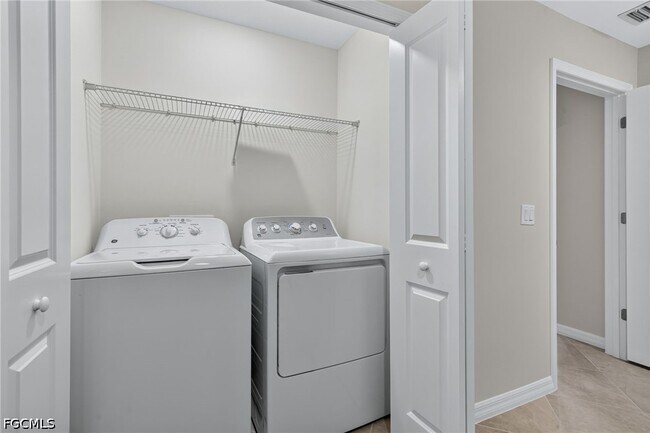 Building Photo - 5479 Double Eagle Cir