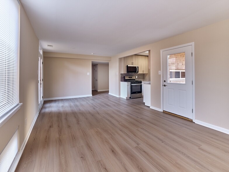 A10 03 - North Crossing