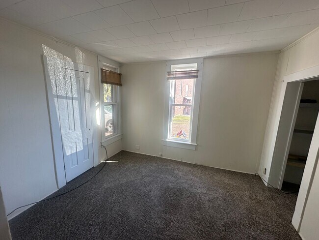 Building Photo - sce418