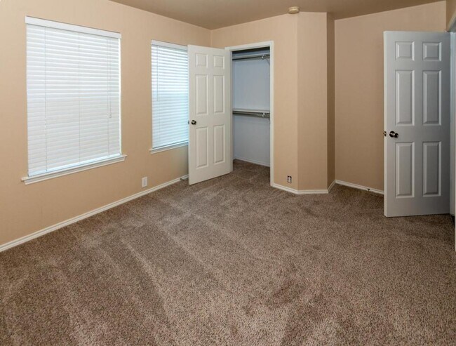 Building Photo - 3015 Marigold Drive