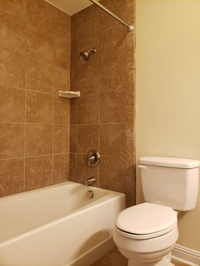 Building Photo - Olde Georgetowne