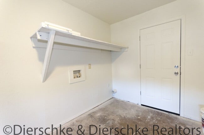 Building Photo - Updated 3 bedroom home near GAFB COMING SOON!