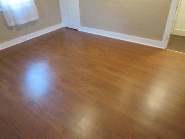 Building Photo - 1125 Wilt St