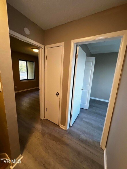 Building Photo - 1419 Colony Park Dr