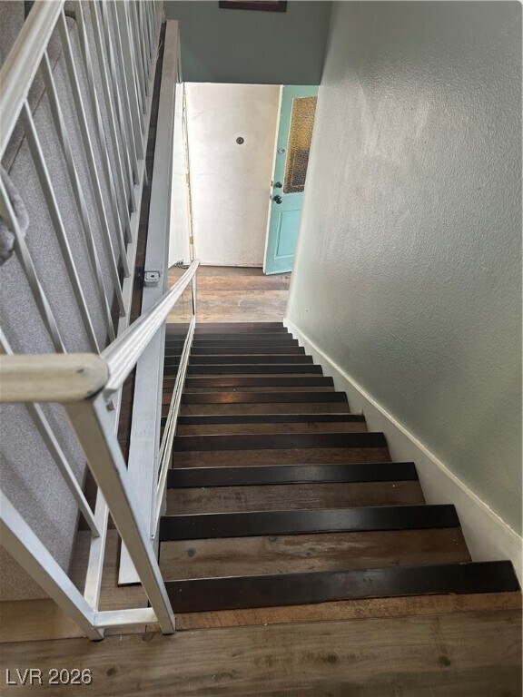 Building Photo - 1358 Lorilyn Ave