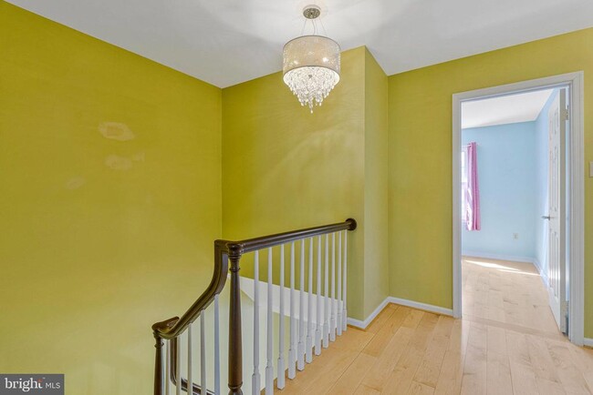 Building Photo - 4638 Luxberry Dr
