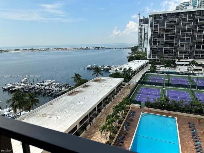 Building Photo - 2 br, 2 bath Condo - 1865 Brickell Ave Apt...