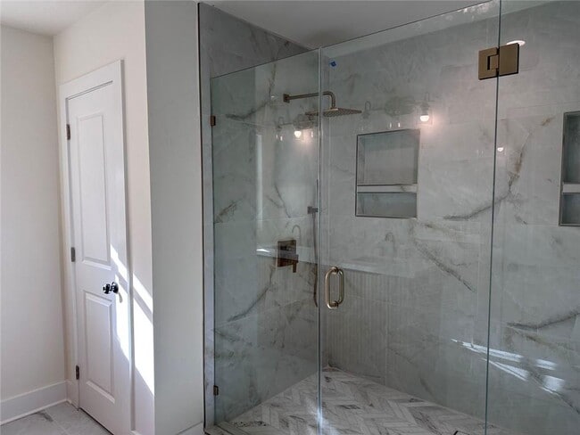 Building Photo - 5140 Tilly Mill Rd