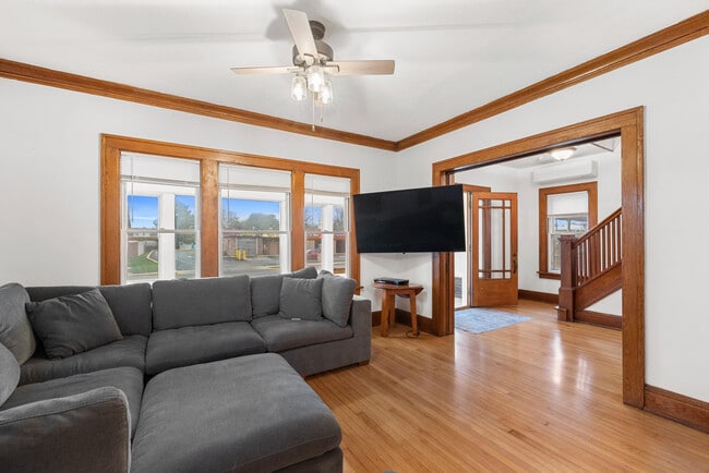 Building Photo - 1136 Fond Du Lac Ave