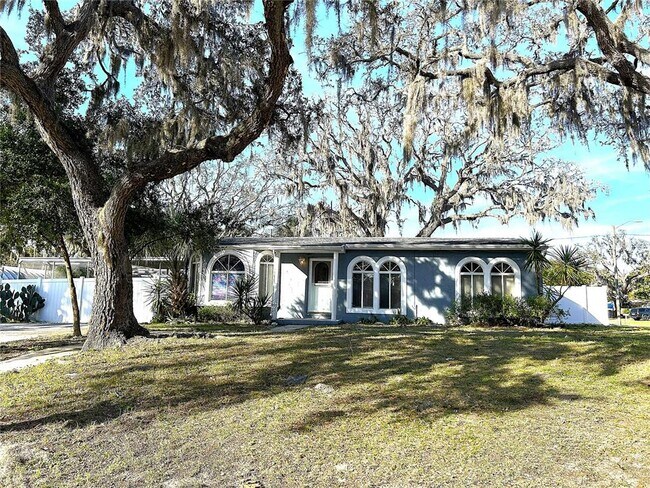 Primary Photo - 6119 Sheelin Dr