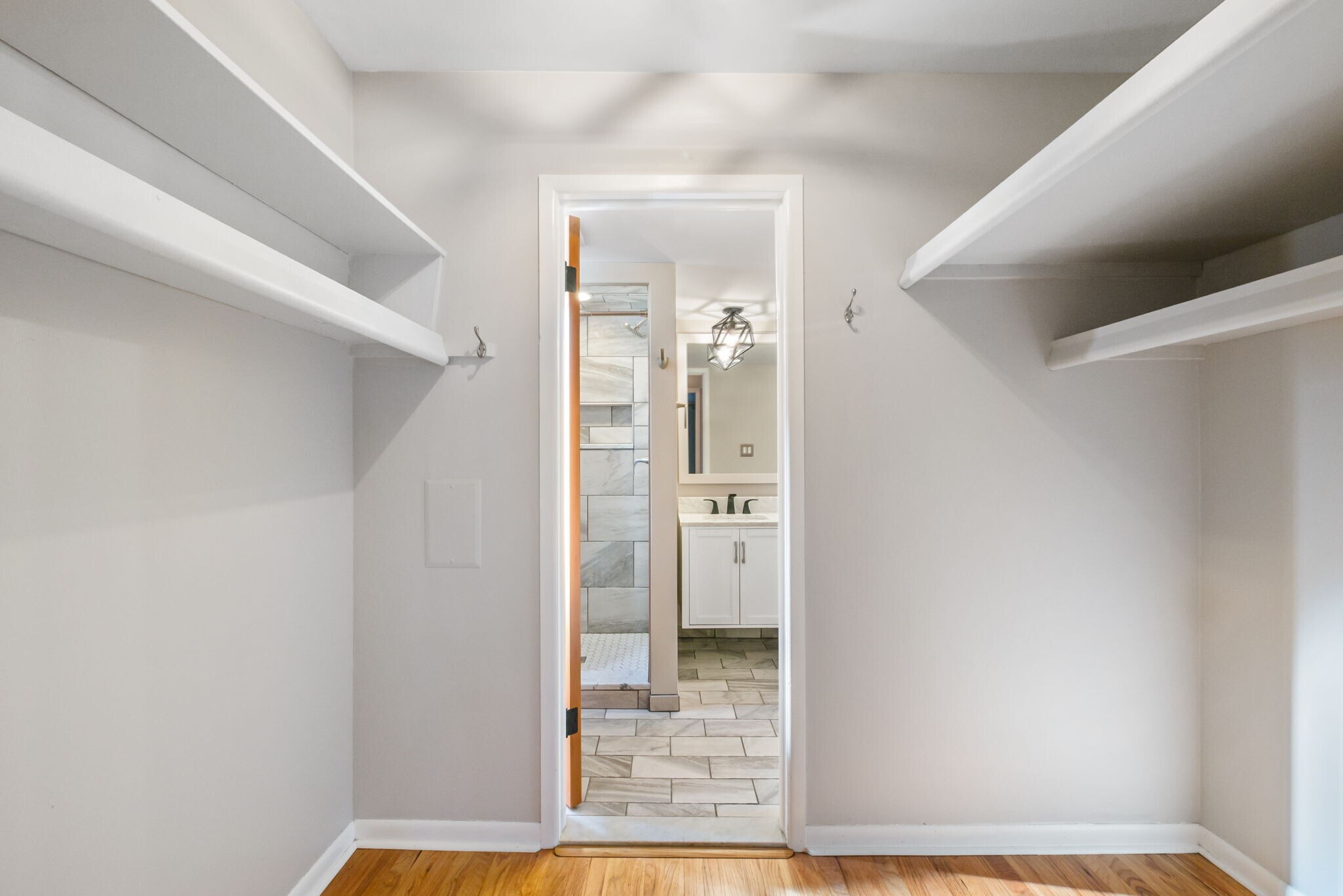 Building Photo - 8353 Kennedy Cir