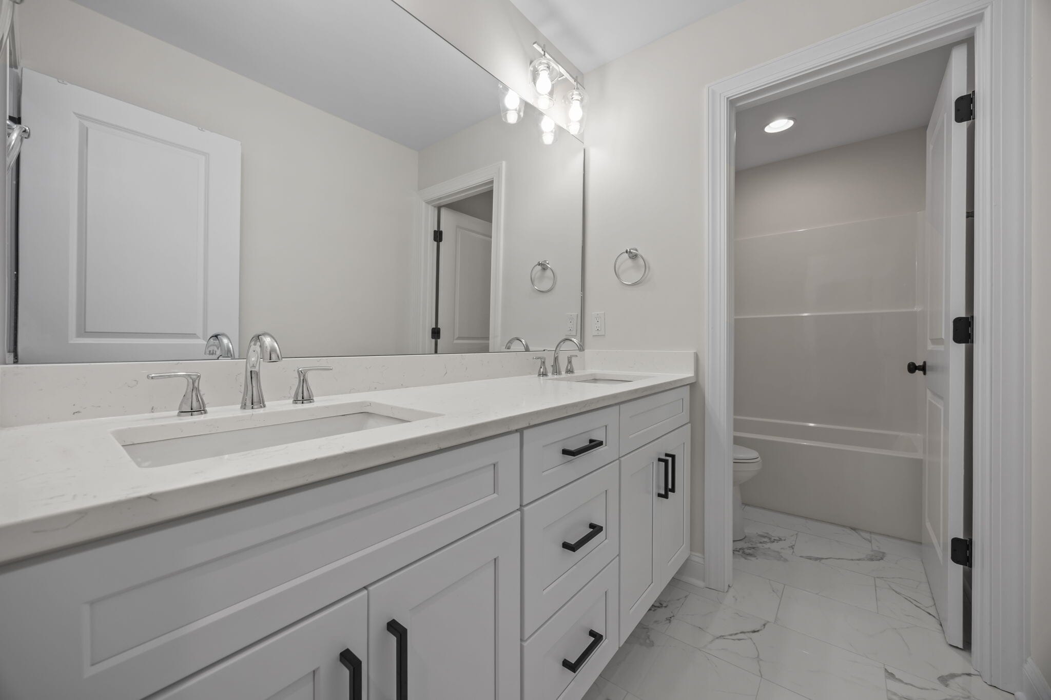 Building Photo - 346 Gun Club Dr