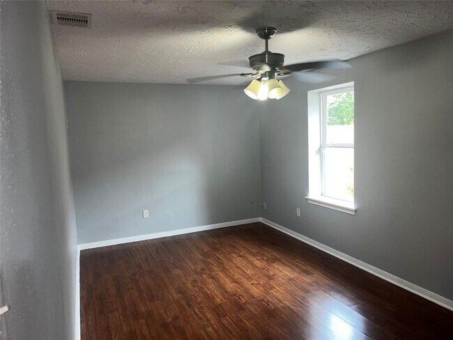 Building Photo - 12135 W Marsham Cir