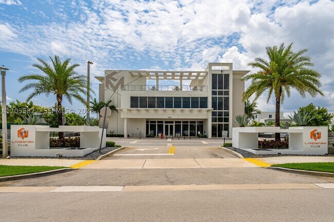 Building Photo - 10309 NW 66th St