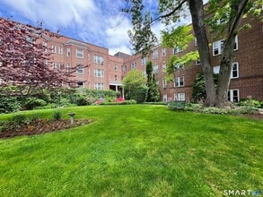Building Photo - 70 Strawberry Hill Ave
