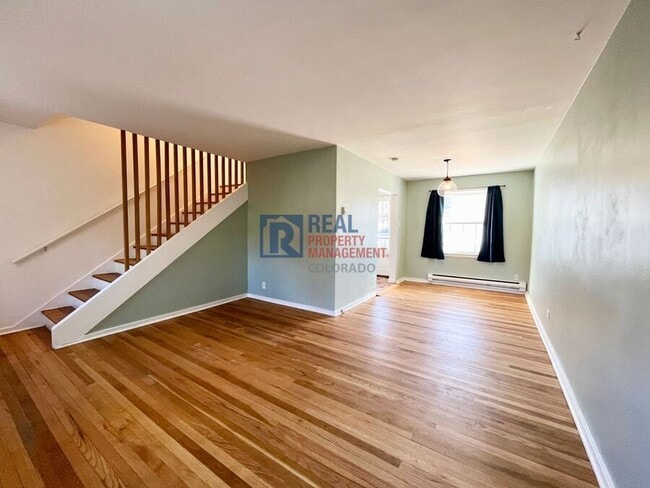 Building Photo - 2858 Jasmine St