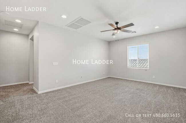 Building Photo - 11769 W Mobile Ln