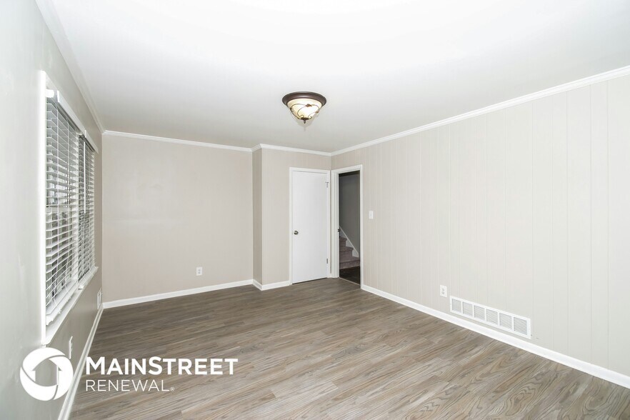 Building Photo - 2693 Stoneview Terrace