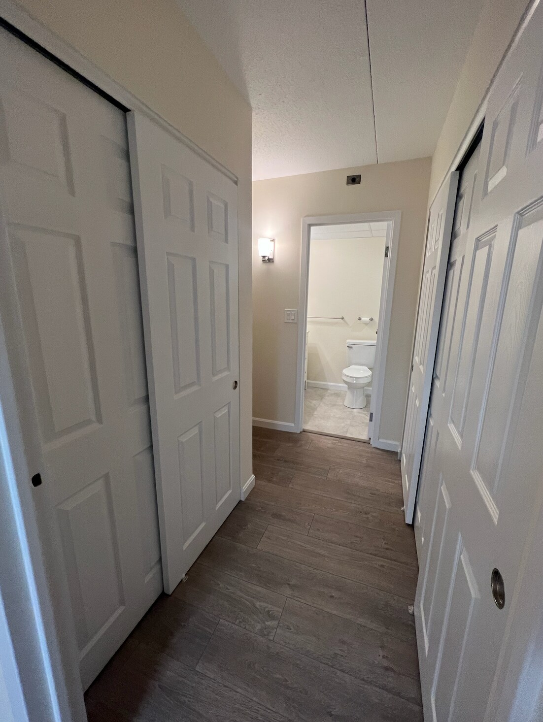 Building Photo - 50-56 Broadlawn Park