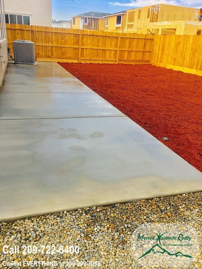 Building Photo - Must see!  Apply to schedule a viewing.