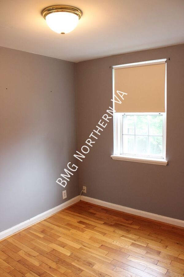 Building Photo - 4140 36th St S