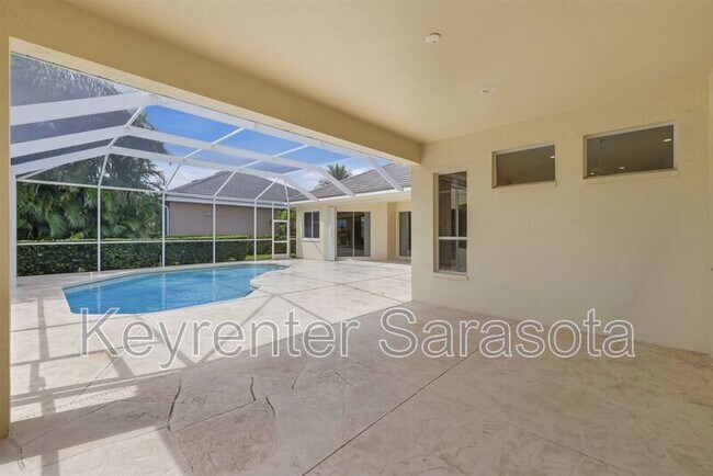 Building Photo - 4956 Bridgehampton Blvd