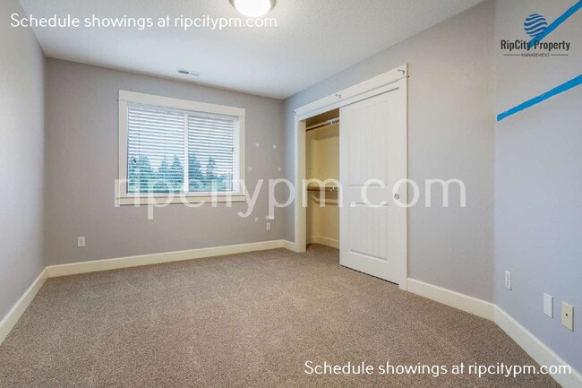 Building Photo - 22314 SW Mandan Dr