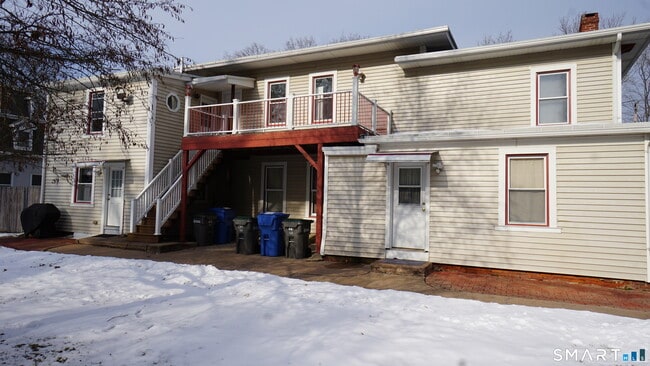 Building Photo - 42 Woodbridge St