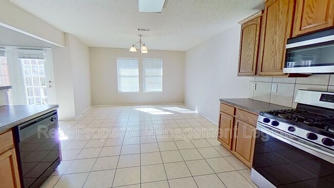 Building Photo - 478 Clearbranch Dr