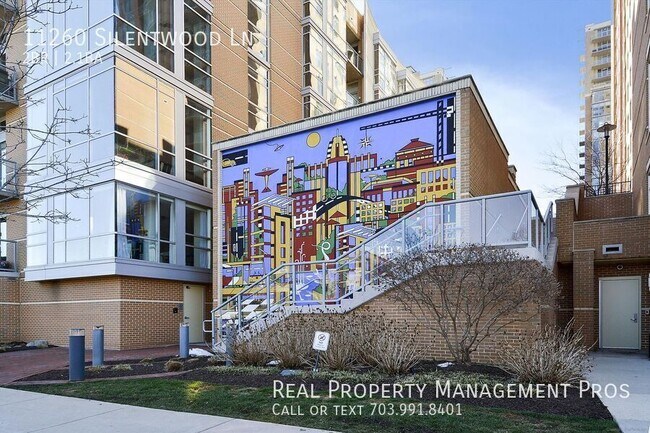 Building Photo - 11260 Silentwood Ln