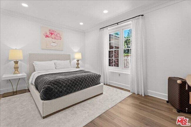 Building Photo - 12303 Ridge Cir