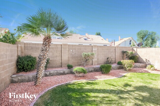 Building Photo - 1351 W Wahalla Ln